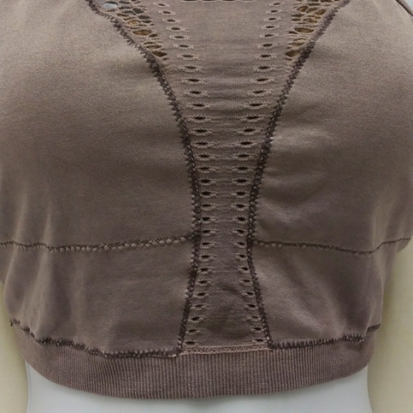 Young Fabulous & Broke Tops Fabletics Jeanie Bra With Slits For